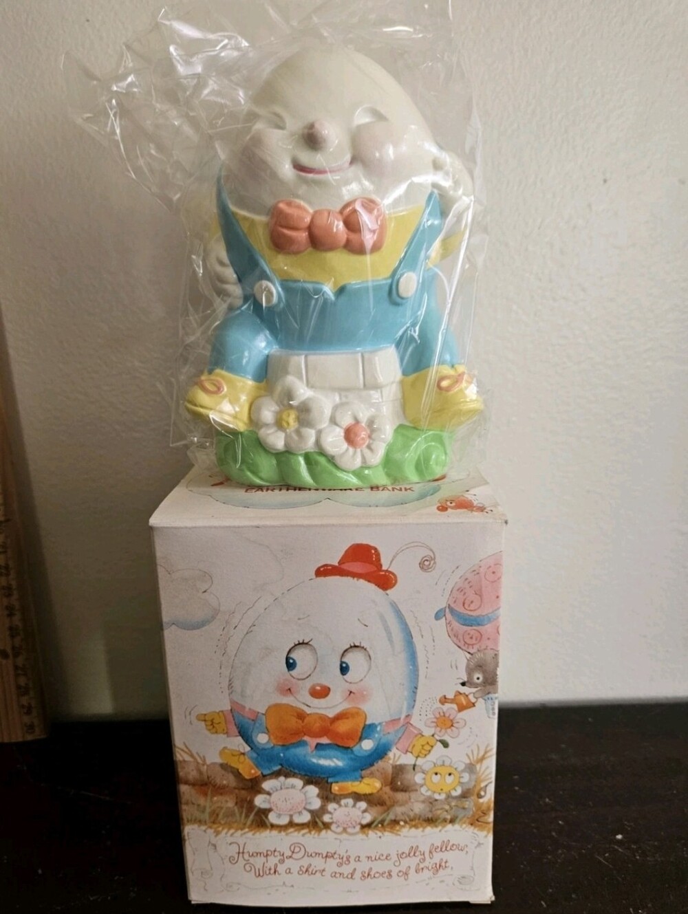 Vintage 1970s Avon Humpty Dumpty Hand Painted Earthenware Bank. New!